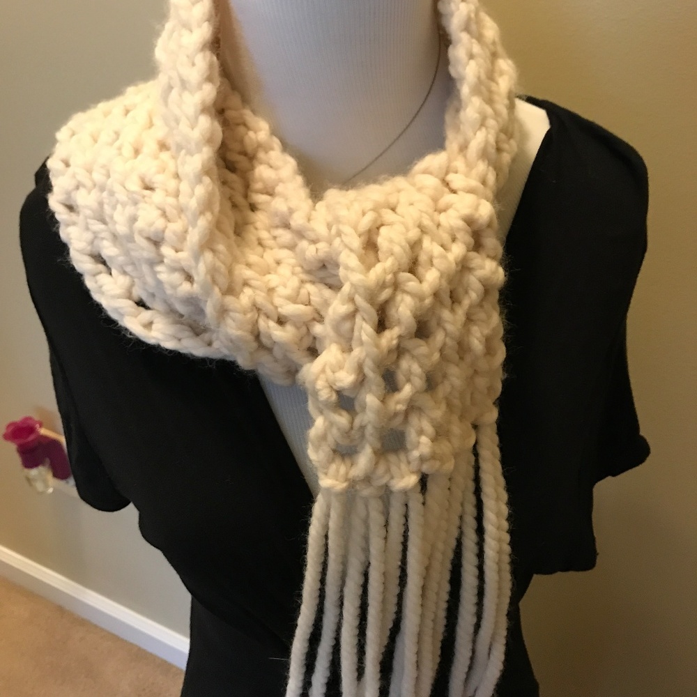 ALDO Cable Knit scarf nwot
